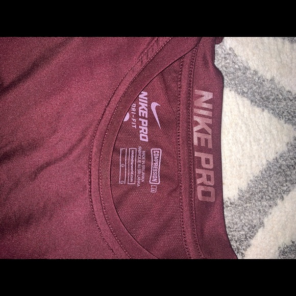 Nike Pro Compression sleeveless - Picture 2 of 2